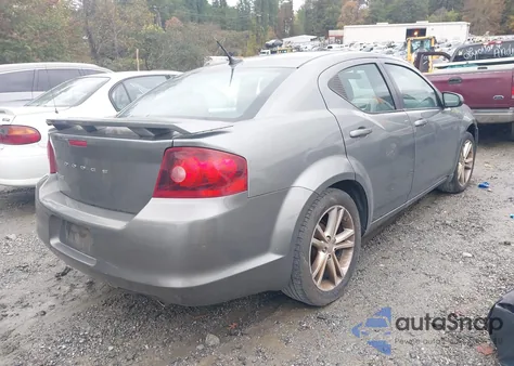 2011 Dodge Avenger Mainstreet z USA, uszkodzony, nr VIN 1B3BD1FG4BN622714